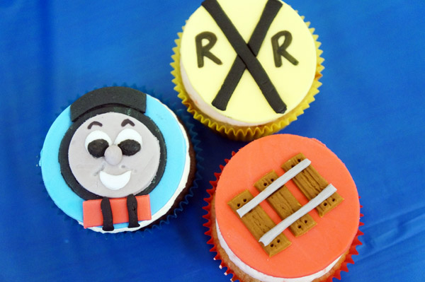 Thomas the Train cupcakes