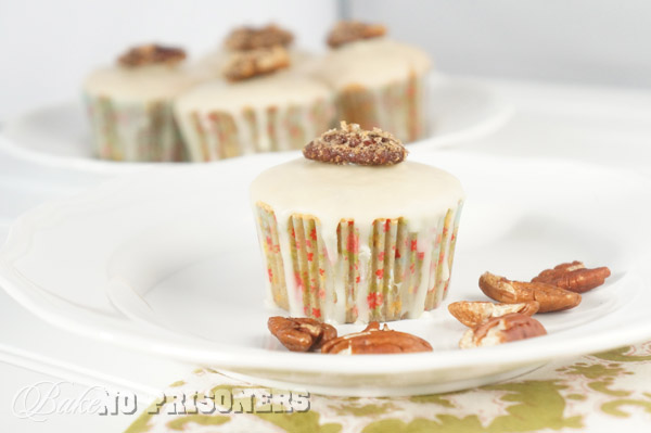 White Chocolate Pecan Cupcakes