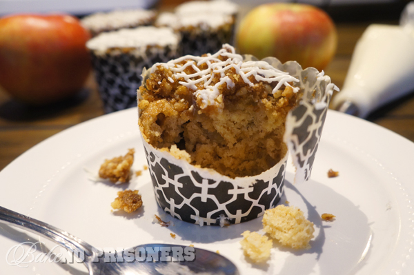 Apple Cider Cakes with Cinnamon Cream Cheese Frosting